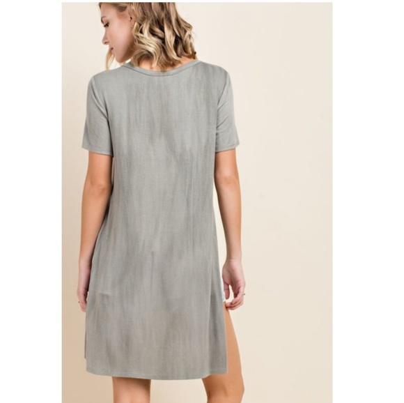 🆕🌿ASYMMETRICAL SIDE HEM TOP🌿 - Picture 6 of 6